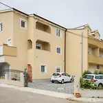 Apartman Nina