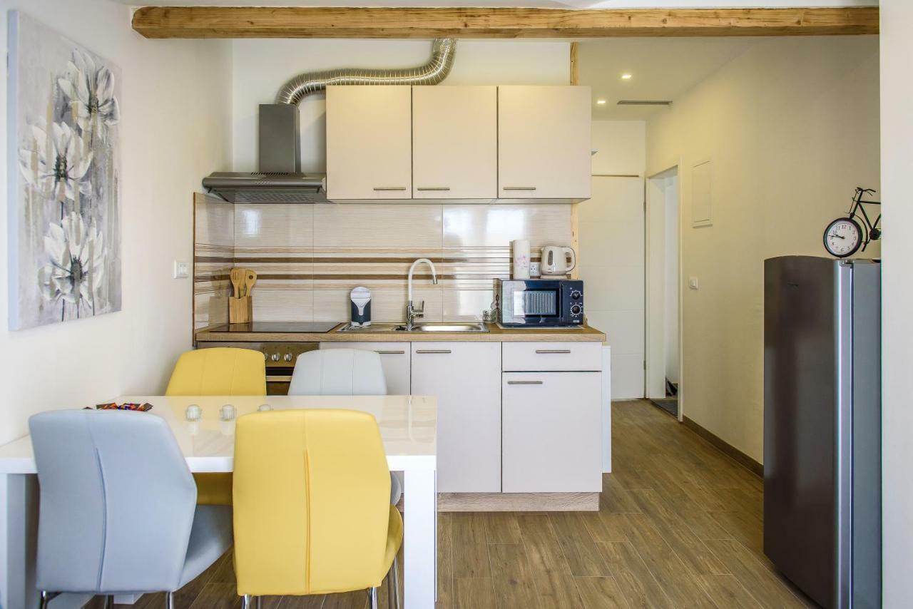 Apartment Apartman Nina